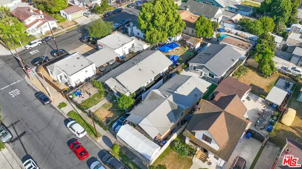 Los Angeles, CA 90018,1572 W 37th Pl