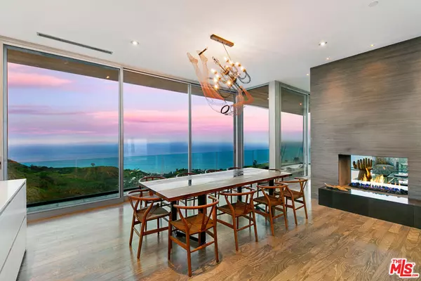 21766 Azurelee Dr, Malibu, CA 90265