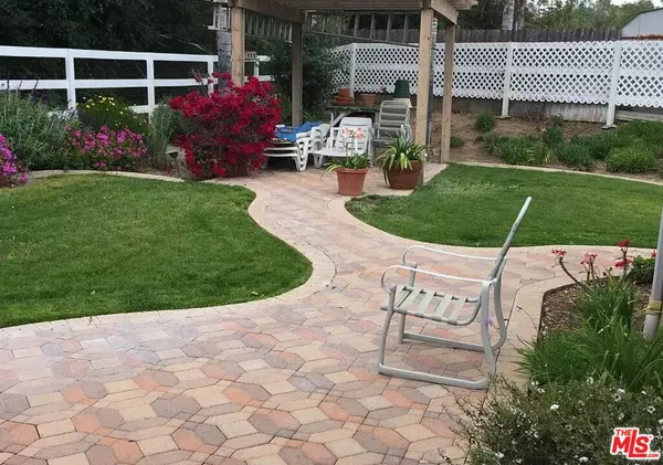 Fallbrook, CA 92028,1808 Fallbrook Oaks Ct