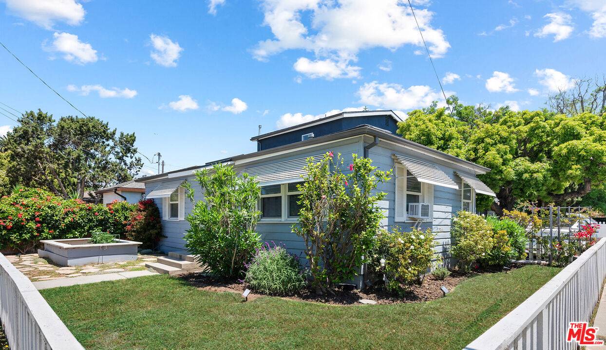 Venice, CA 90291,1205 Appleton Way