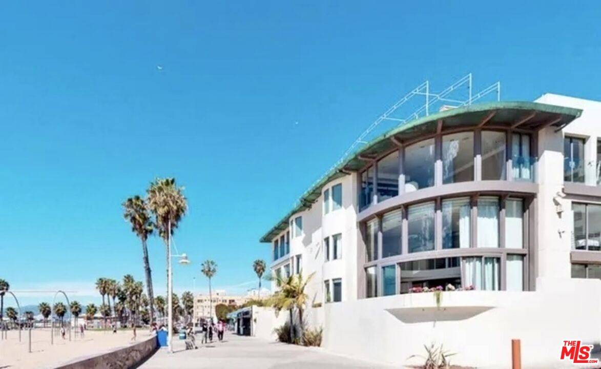 11 Marine Terrace #5, Santa Monica, CA 90401