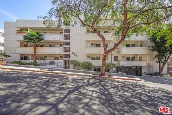 West Hollywood, CA 90069,960 Larrabee St #104
