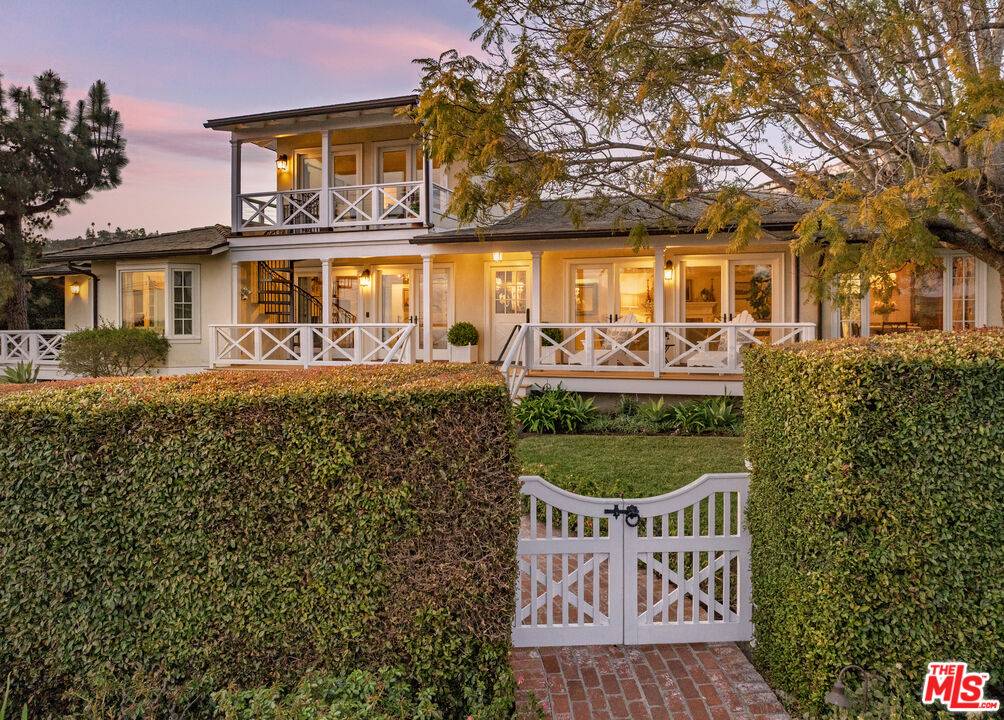 150 Cedar Ln, Santa Barbara, CA 93108