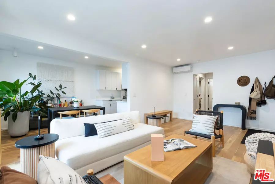536 N Orlando Ave #7, West Hollywood, CA 90048