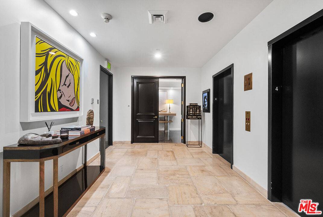 Los Angeles, CA 90024,10601 Wilshire Blvd #403
