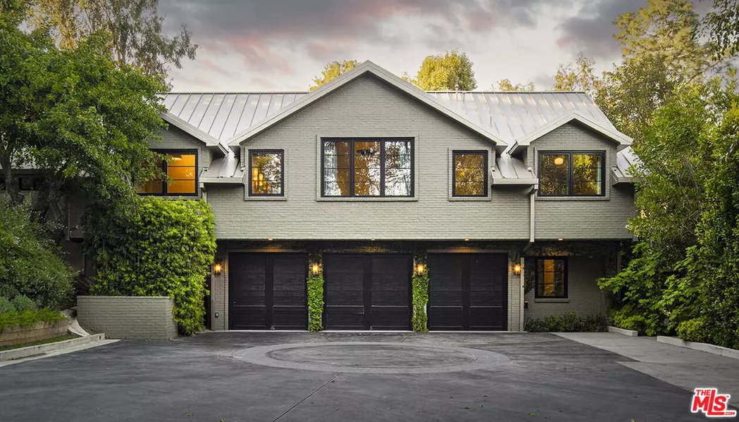 2627 Benedict Canyon Dr, Beverly Hills, CA 90210