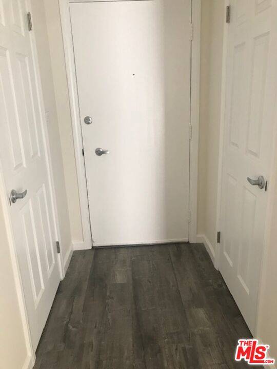 Los Angeles, CA 90028,7045 Hawthorn Ave #302