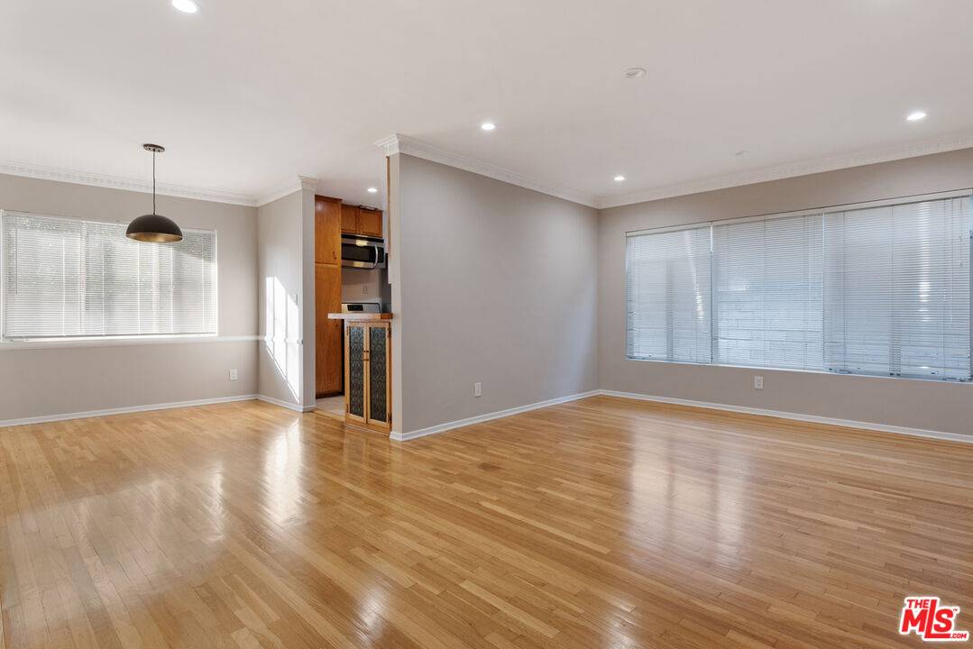 1333 S Ogden Dr #2, Los Angeles, CA 90019