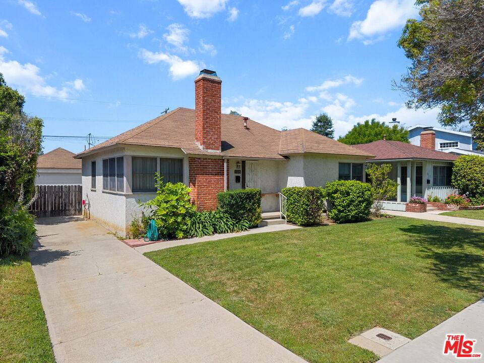 Los Angeles, CA 90064,2725 Midvale Ave