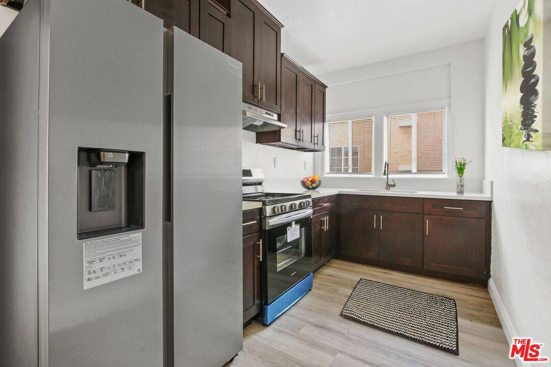 Long Beach, CA 90806,2370 Lime Ave