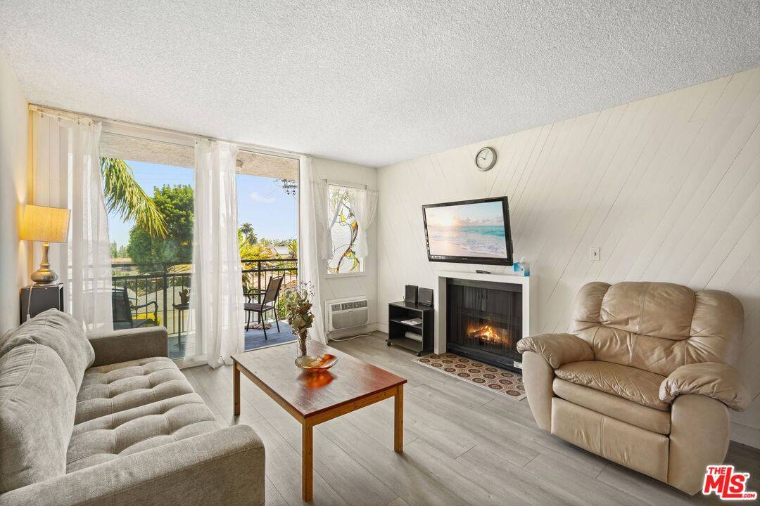 1885 Veteran Ave #207, Los Angeles, CA 90025