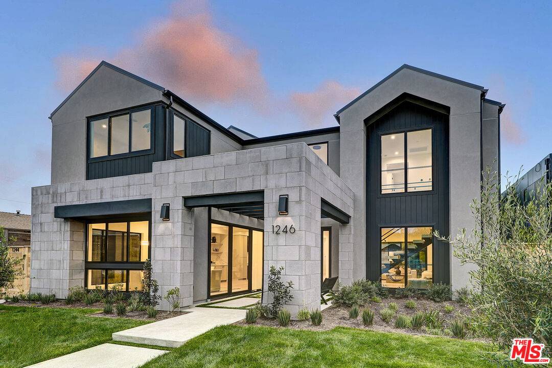 1246 Morningside Way, Venice, CA 90291