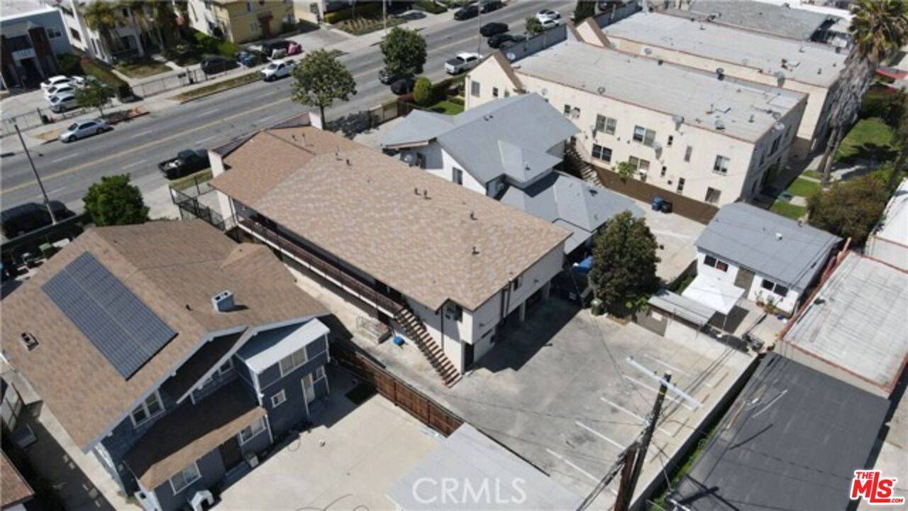 Los Angeles, CA 90019,1406 Crenshaw Blvd