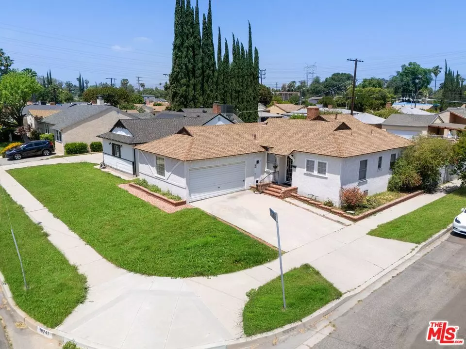 Reseda, CA 91335,18741 Covello St
