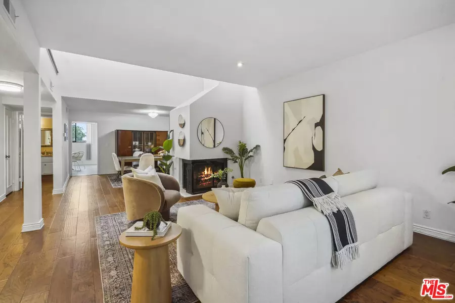 17150 Burbank Blvd #34, Encino, CA 91316