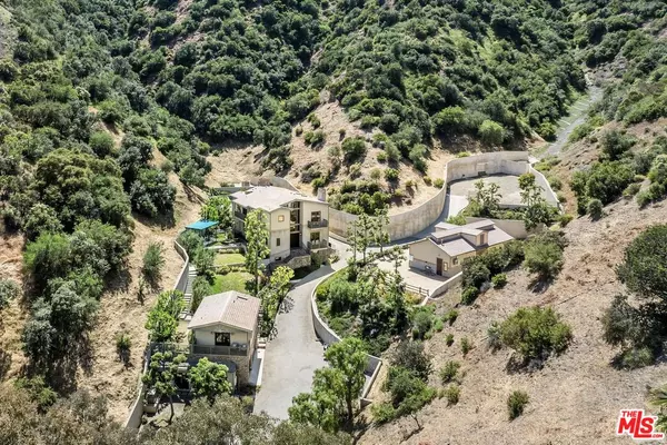 4099 Mandeville Canyon Rd, Brentwood, CA 90049