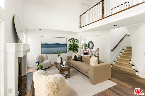 Calabasas, CA 91302,24711 Via Madera