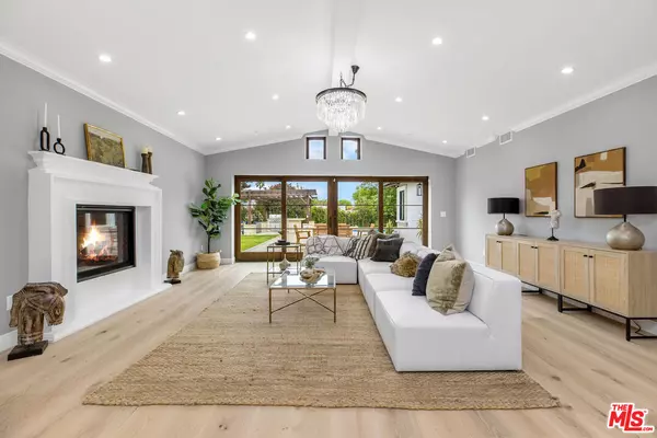 6888 Alta Vista Dr, Rancho Palos Verdes, CA 90275
