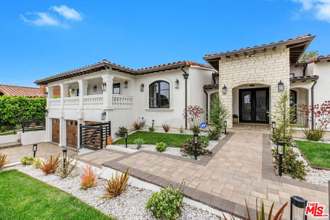 Rancho Palos Verdes, CA 90275,6888 Alta Vista Dr
