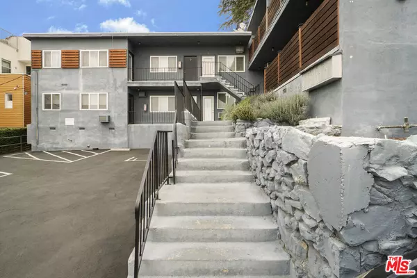 Los Angeles, CA 90026,1315 Montana St