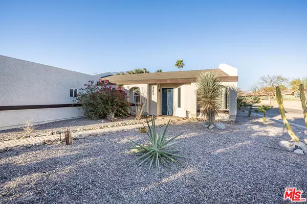Palm Springs, CA 92262,3293 N Mica Dr