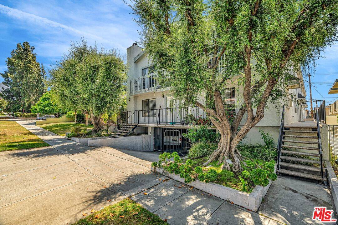 456 E Magnolia Blvd #E, Burbank, CA 91501