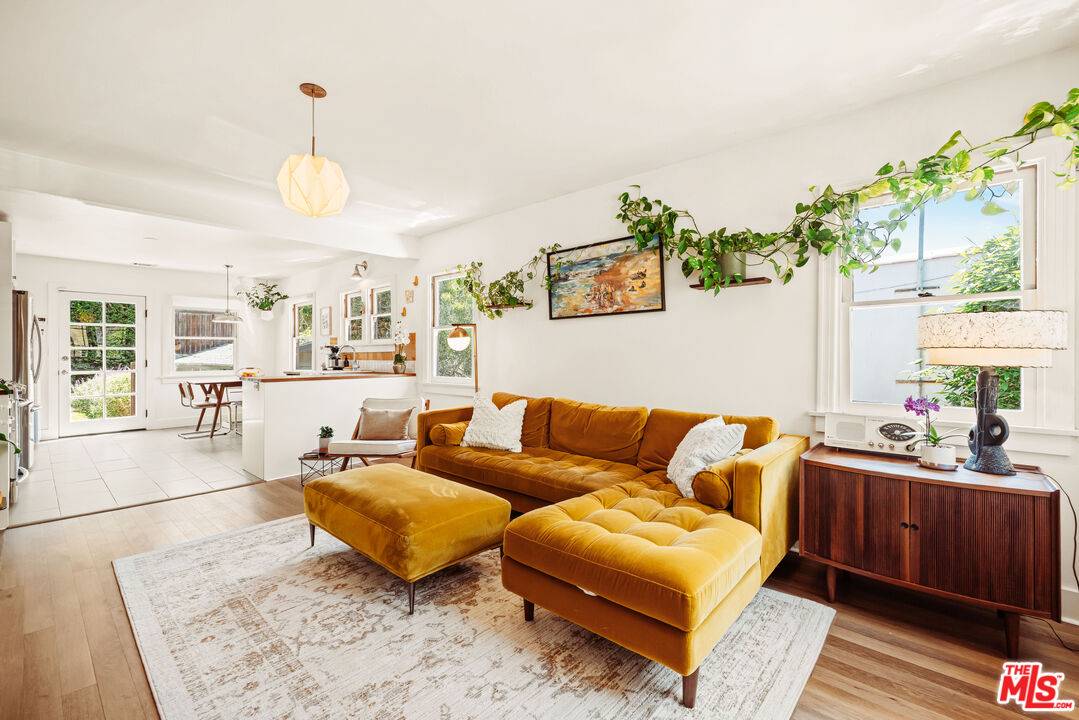 Los Angeles, CA 90042,515 N Avenue 49