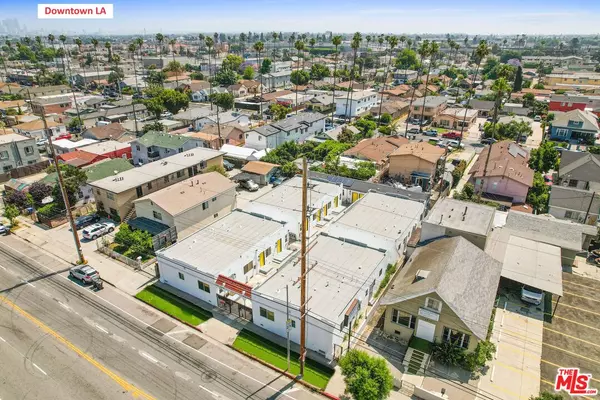Los Angeles, CA 90044,5926 S Hoover St