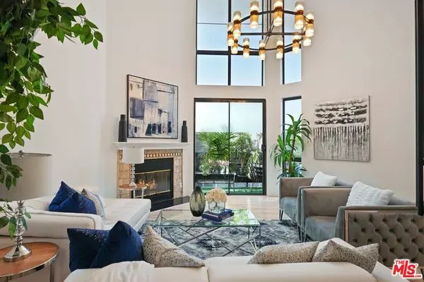 12000 Goshen Ave #106,  Los Angeles,  CA 90049