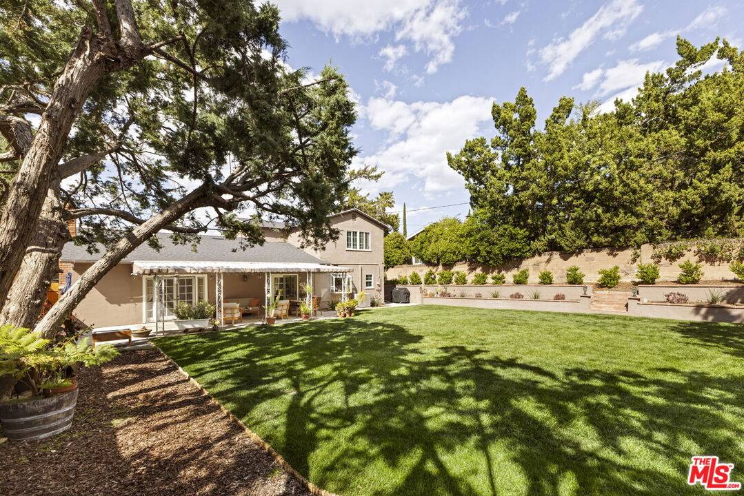 23546 Community St, West Hills, CA 91304