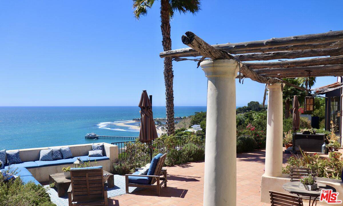 Malibu, CA 90265,22800 Beckledge Ter