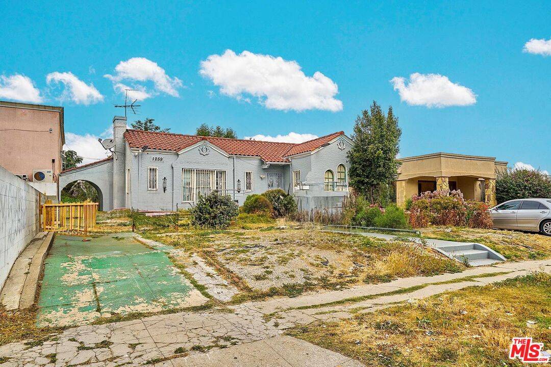 1259 S Bronson Ave, Los Angeles, CA 90019