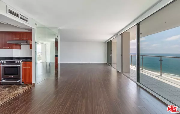 Santa Monica, CA 90402,201 Ocean Ave #1706P