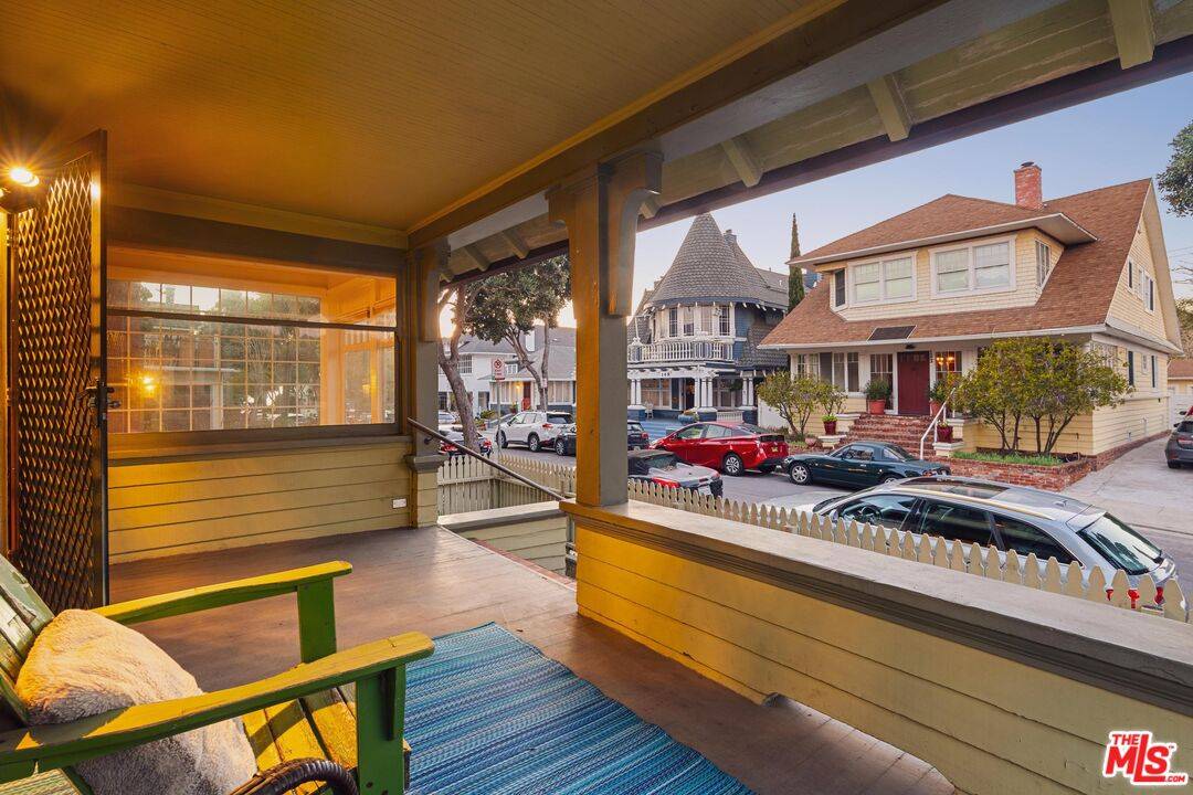 Santa Monica, CA 90405,160 Wadsworth Ave