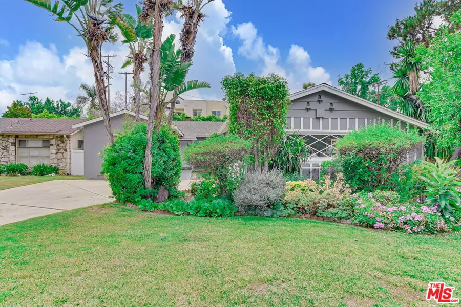 14346 Killion St, Sherman Oaks, CA 91401