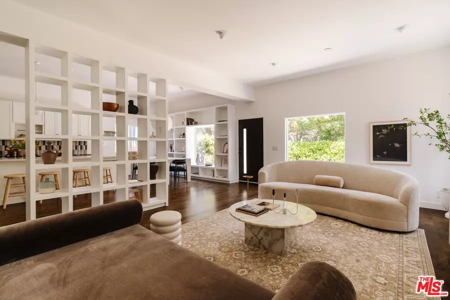 2939 Chesapeake Ave, Los Angeles, CA 90016