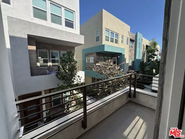 Anaheim, CA 92805,905 E Mason Ln #4