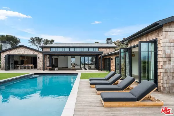 6956 Dume Dr, Malibu, CA 90265