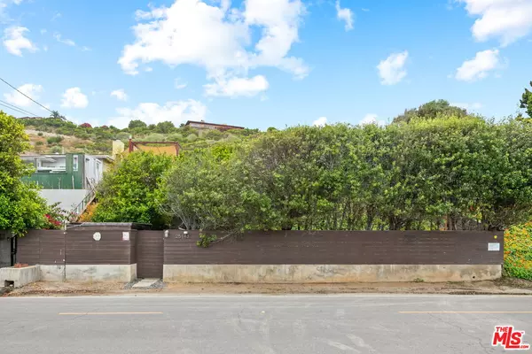 Malibu, CA 90265,25143 Malibu Rd