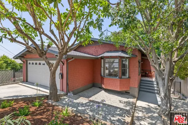 Los Angeles, CA 90026,1136 W Edgeware Rd