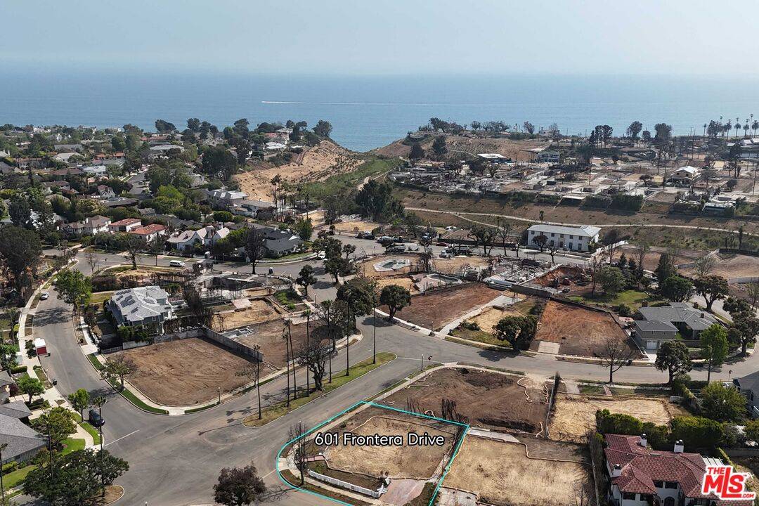 601 Frontera Dr, Pacific Palisades, CA 90272