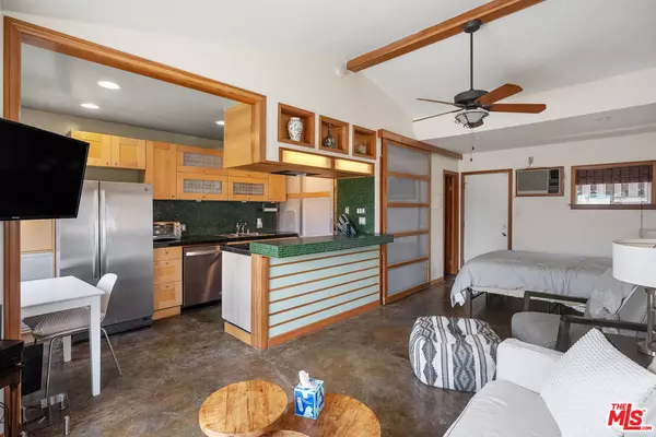 Santa Monica, CA 90405,709 Ocean Park Blvd