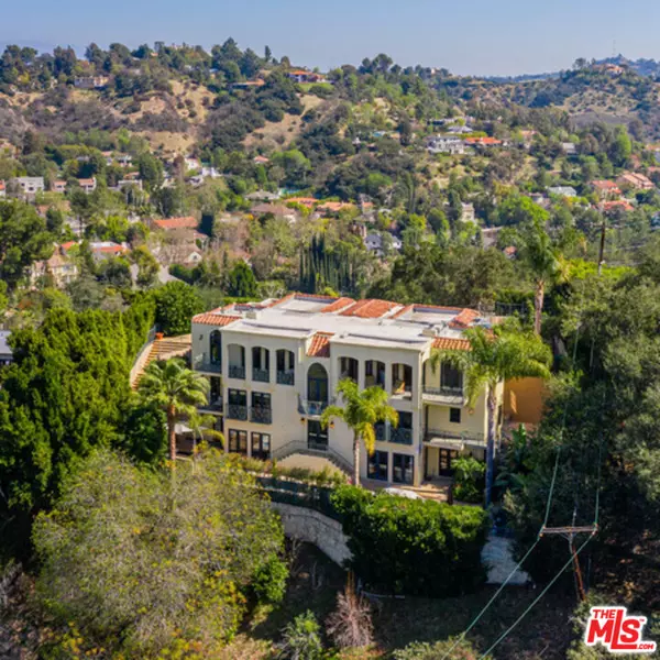 3110 Benedict Canyon Dr, Beverly Hills, CA 90210