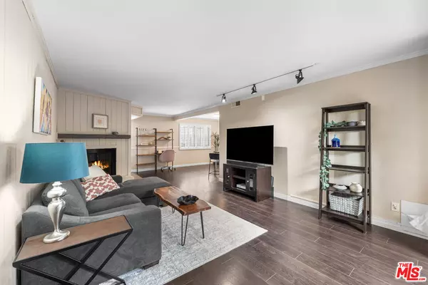 Studio City, CA 91604,12930 Valleyheart Dr #4