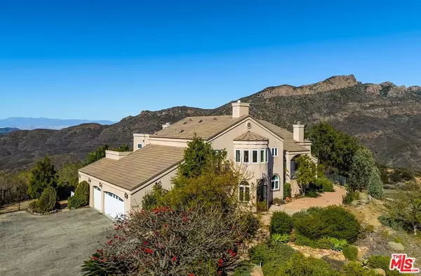 10827 Pacific View Dr, Malibu, CA 90265