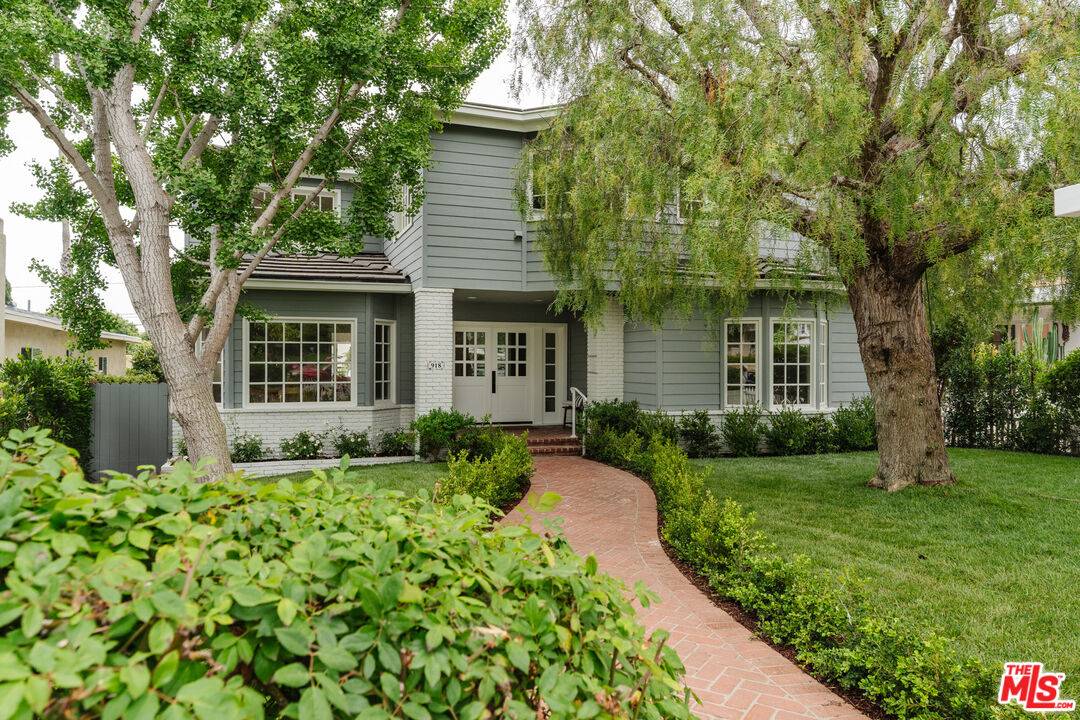 918 Stanford St, Santa Monica, CA 90403