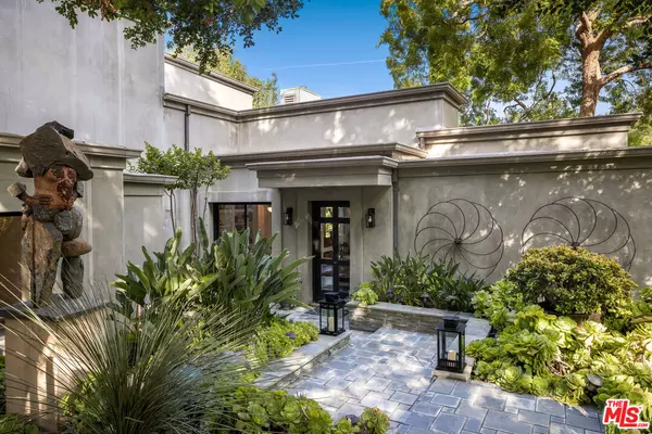 Los Angeles, CA 90046,7770 Firenze Ave