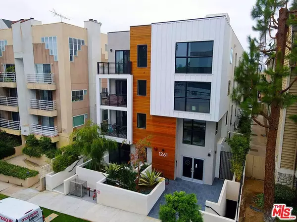 1261 Stoner Ave #401, Los Angeles, CA 90025