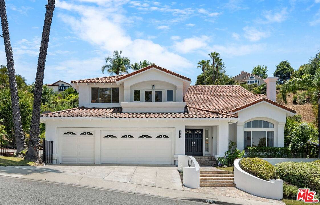 22248 Cairnloch St, Calabasas, CA 91302