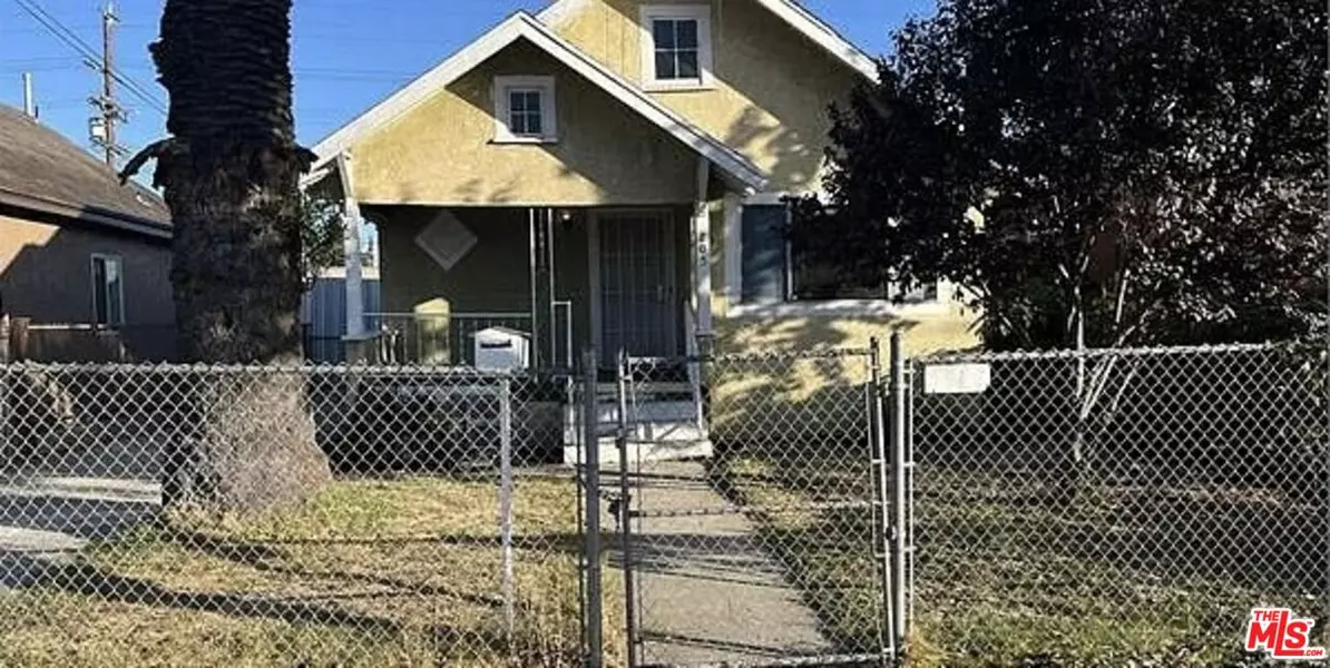 205 E 64th St, Los Angeles, CA 90003